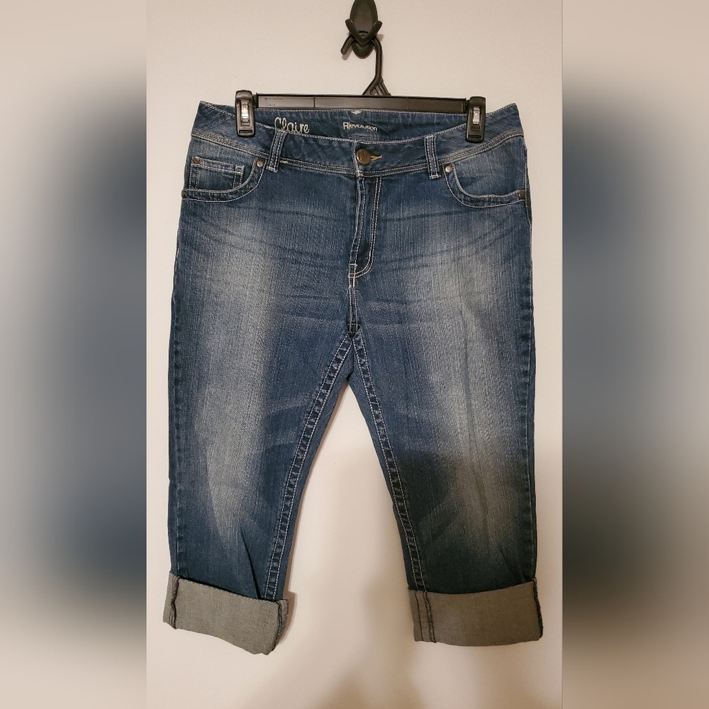 Claire Revolution Blue Relaxed Capri Jeans